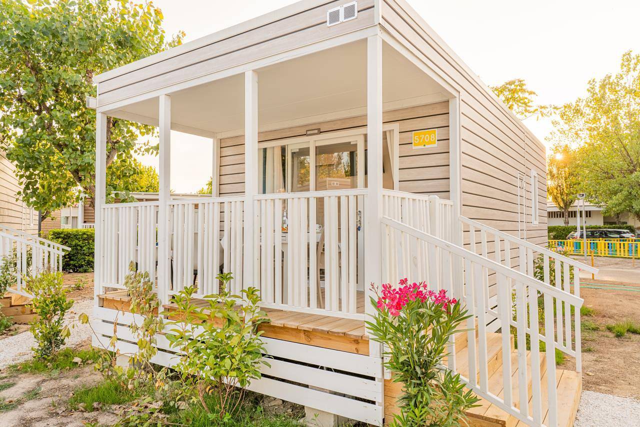 Le Mimose Family Camping Village Lodge Dog  für 4 Personen in Porto Sant'Elpidio, Provincia de Fermo