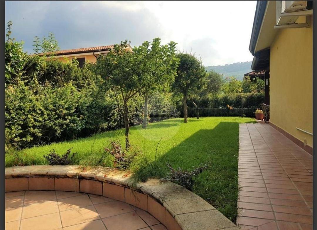 Villa Mati' in Contrada Difesa, Pizzo