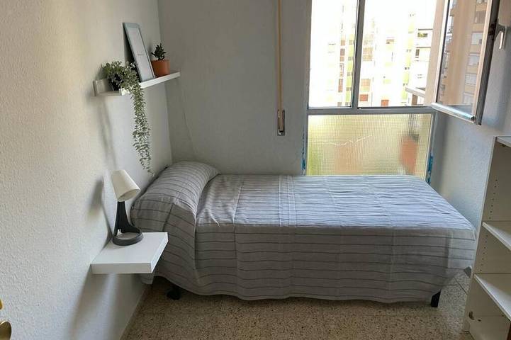 Entire apartment, Bahia de Algeciras, close to the beach. in Algeciras, Costa de la Luz