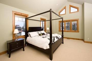 Chalet for 12 Guests in Yoho National Park, Columbia-Shuswap Regional District, Picture 4