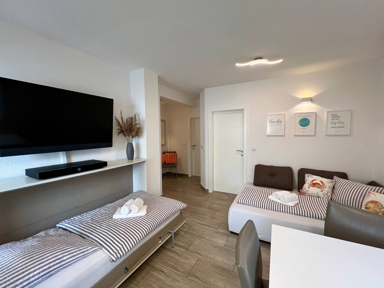 Entire holiday apartment, Holiday apartment for 4 people with balcony in Biograd na Moru, Zadar