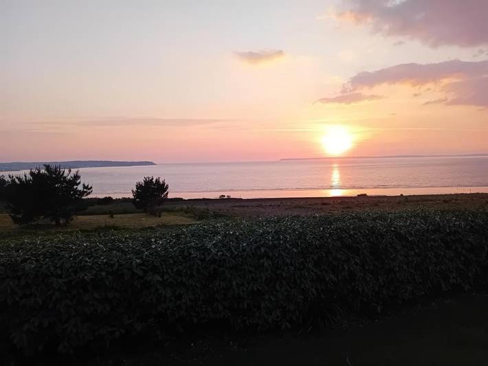 Location de vacances pour 8 personnes, avec vue et jardin dans Plage Kervel - 2