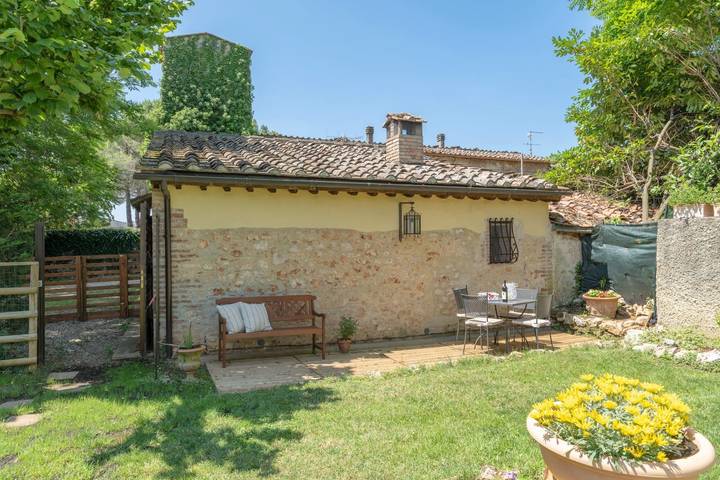 Location de vacances pour 4 personnes, avec jardin et piscine à Monteriggioni - 4