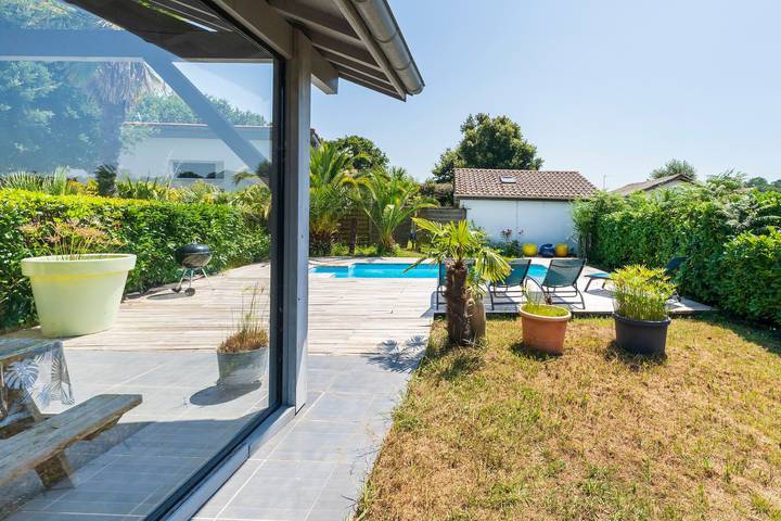 Villa 'Jolie Maison Landaise Avec Piscine' avec piscine privée, Wi-Fi et climatisation in Labenne, Côte d’Argent