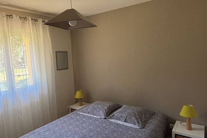 Maison individuelle, climatisée, avec jardin et piscine, très calme. in Zonza, Arrondissement de Sartène