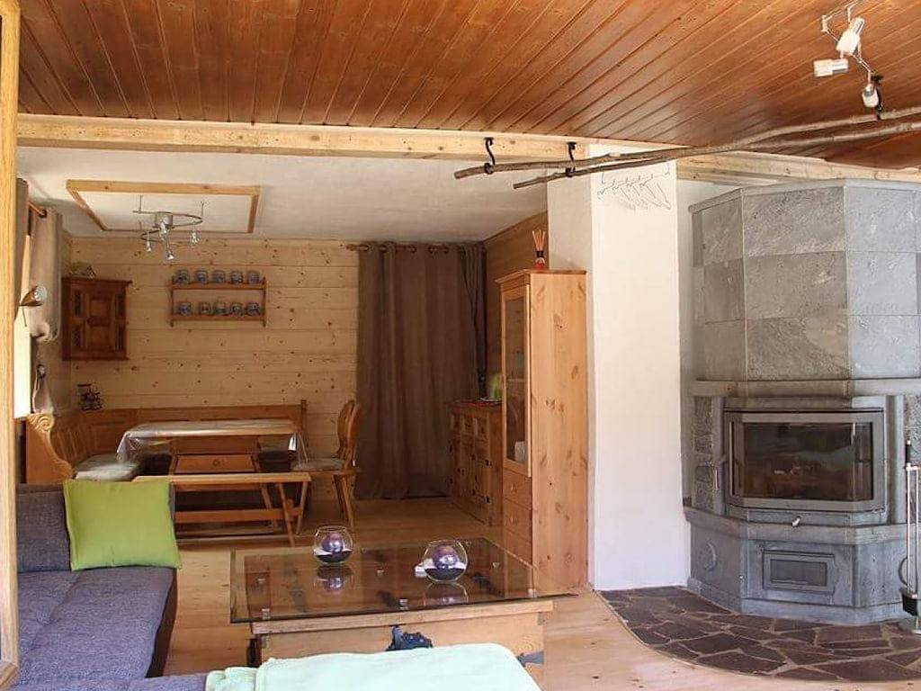 Ferienhaus in Reutte mit Schwimmbecken in Lechtaler Alpen, Reutte
