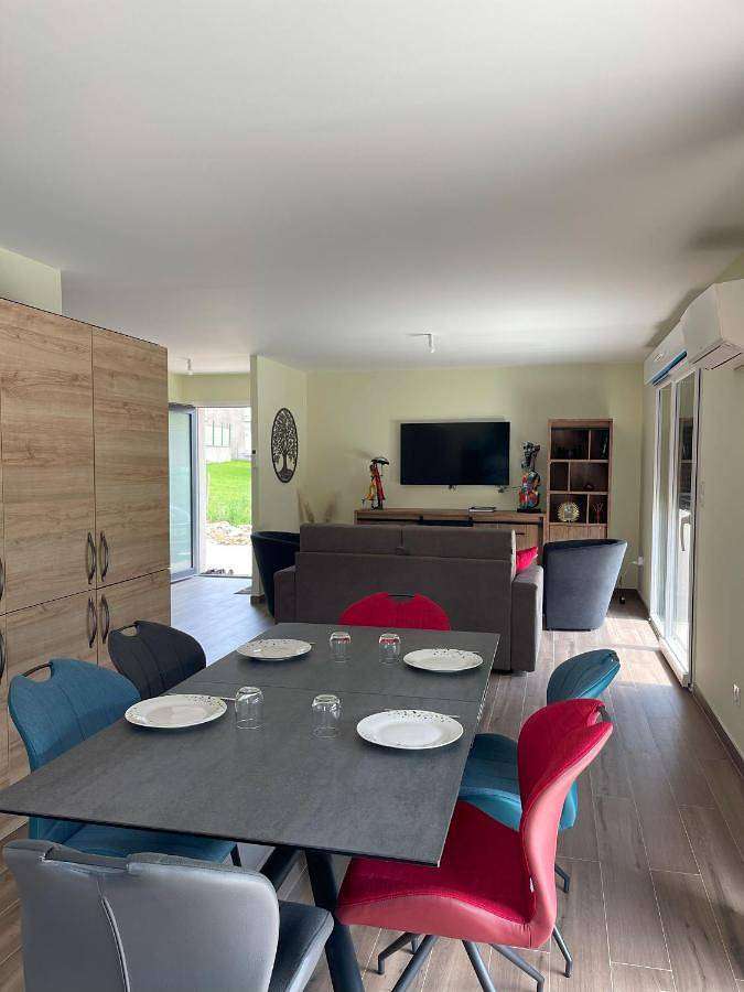 Maison de vacances pour 6 personnes, avec terrasse et jardin ainsi que bassin pour enfant et piscine, animaux acceptés dans Territoire de Belfort - 4