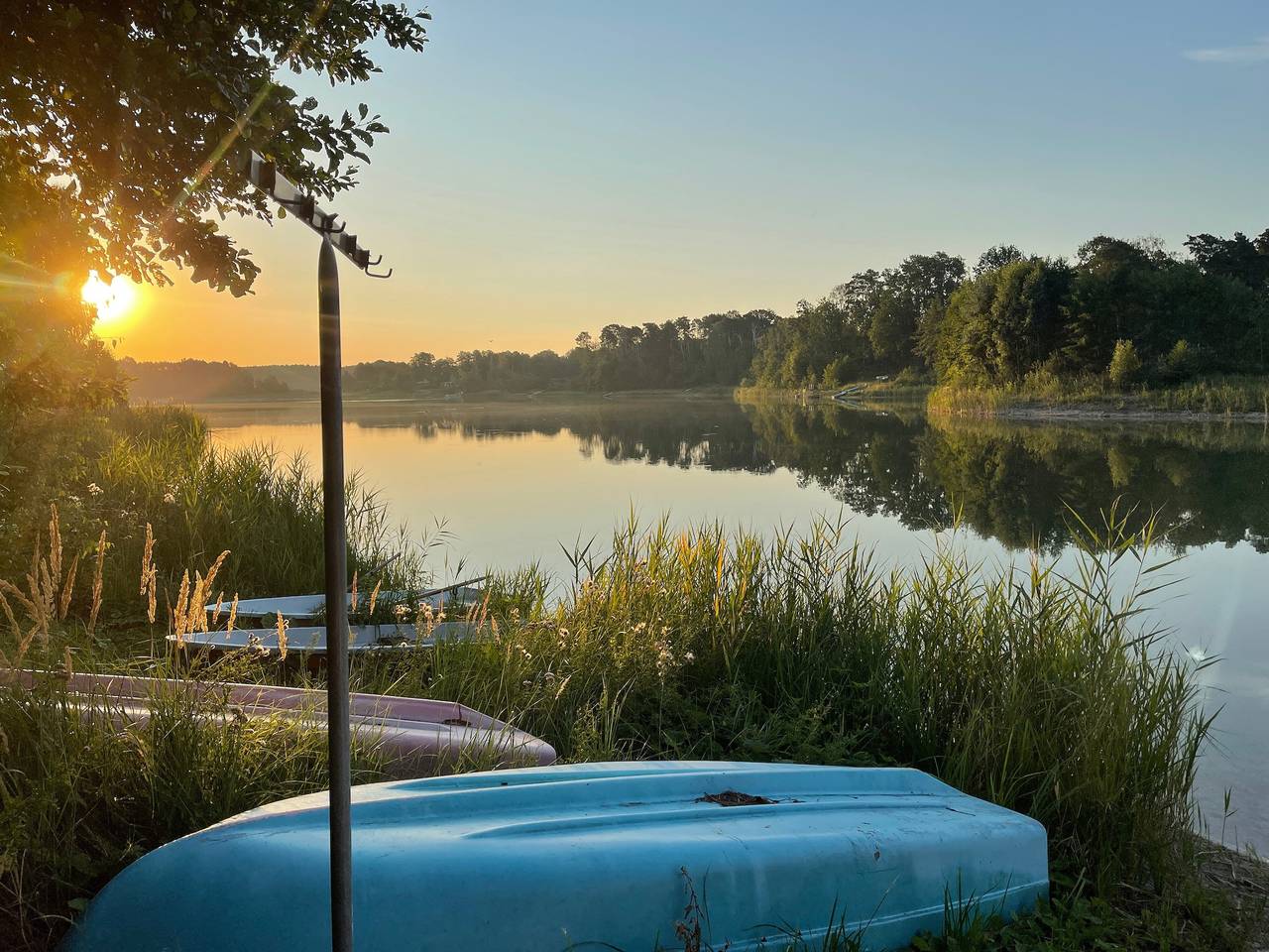 Bungalow 'Waldzauber-one' mit Seeblick, privater Terrasse und eigenem Garten in Pinnow, Schenkendöbern
