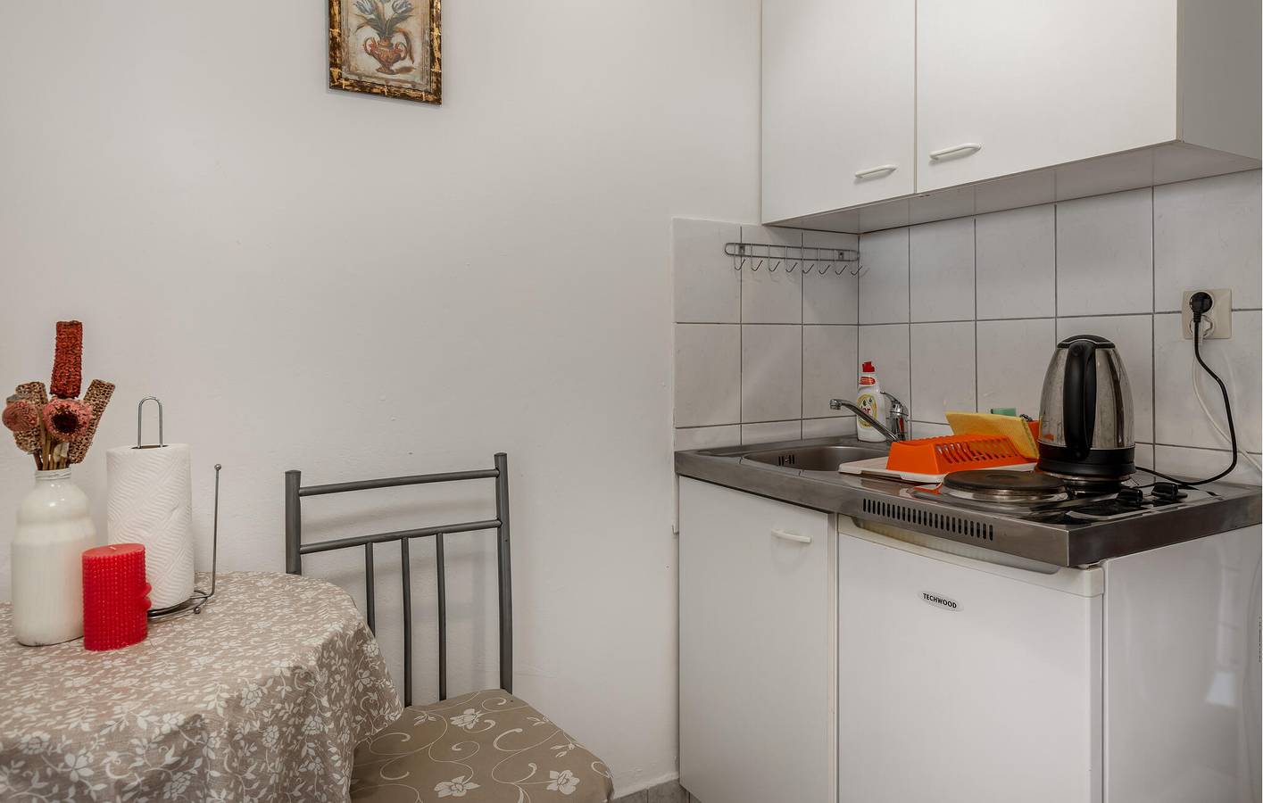 Cały apartament wypoczynkowy, Apartament wakacyjny dla 2 osób z ogród in Jadranovo, Żupania primorsko-gorska