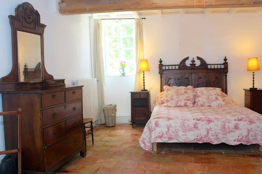 La Bomba est une magnifique ferme dans la campagne glorieuse avec piscine privée. in Saint-Paulet, Région de Carcassonne