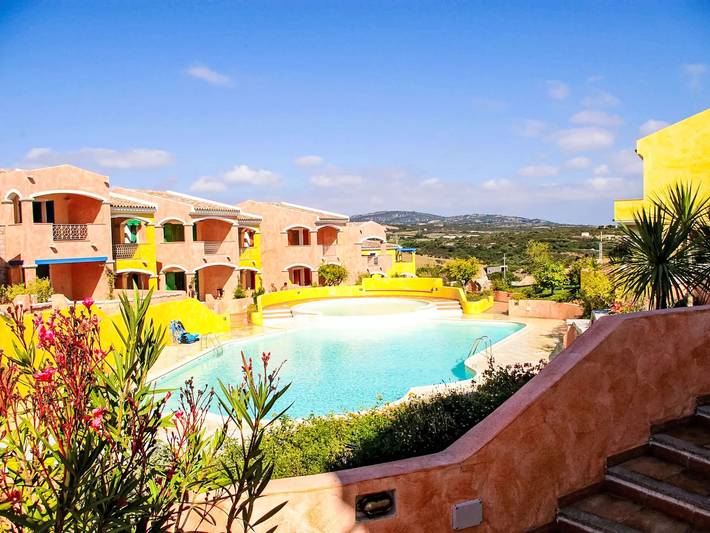 Appartement de vacances pour 6 personnes, avec piscine et balcon
