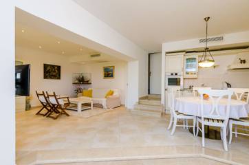 Holiday Rental for 14 People in Mlini, Dubrovnik-Neretva, Photo 4