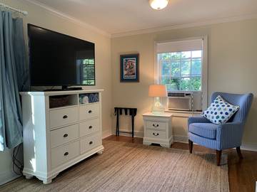 Loft for 6 Guests in Jamestown, Rhode Island, Picture 3