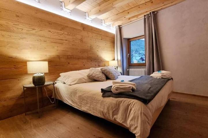 Appartamento intero, Alpine Chic Retreat in Courmayeur, Massiccio del Monte Bianco