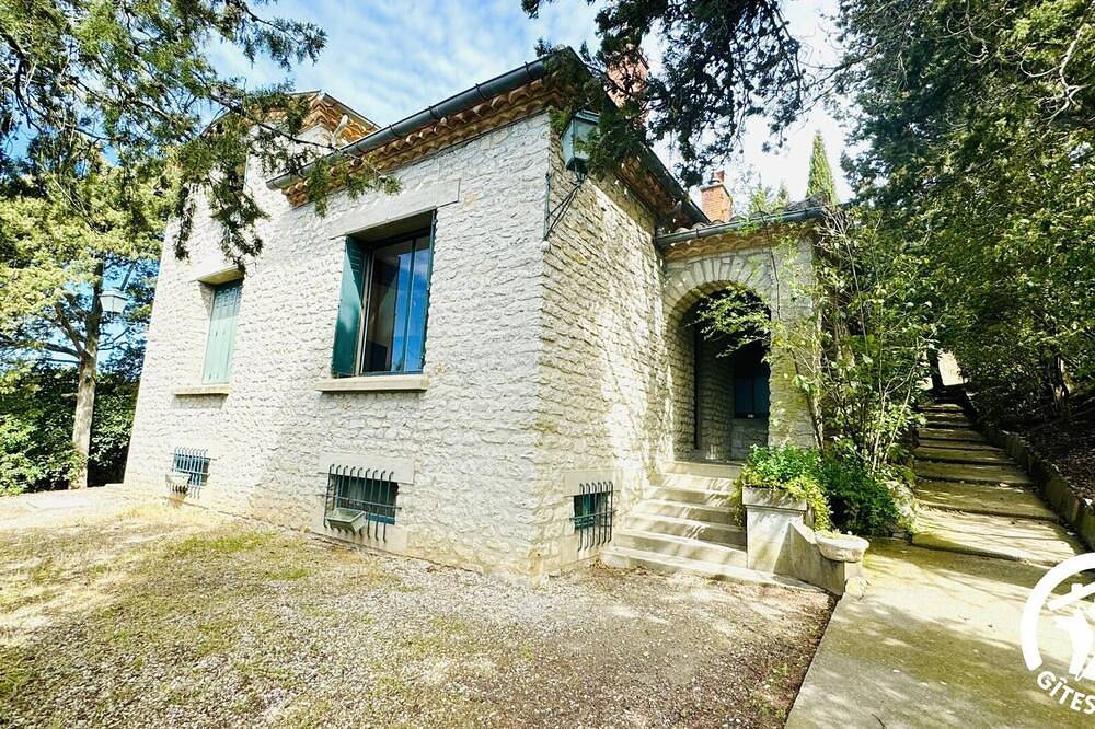 Location De Vacances pour 8 Personnes dans Carcassonne, Canal du Midi