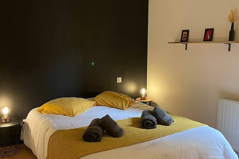 \"La Maison 4\", Moissac town center, quiet location in Moissac, Tarn y Garona