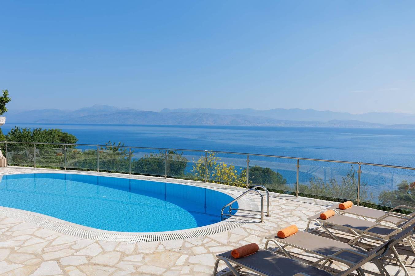 Villa Yolanda by Villa Plus, foto 9