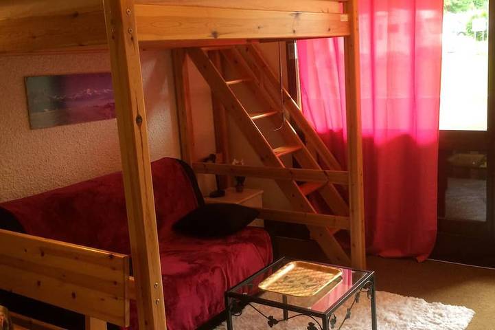 Appartement entier, Studio au Pied des Pistes Corrençon-en-Vercors avec Balcon in Corrençon-en-Vercors, Parc naturel régional du Vercors