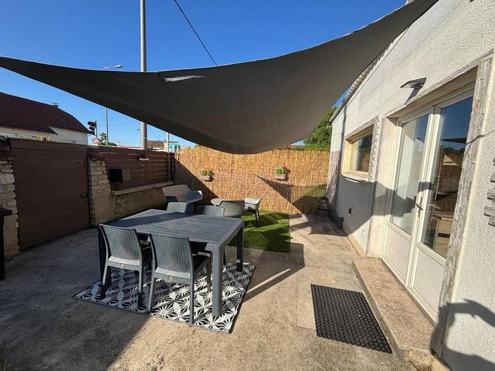 Location de vacances pour 5 personnes, avec jardin à Saint-André-les-Vergers - 2