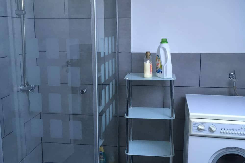Entire apartment, Apartment on the edge of the forest in Losheim am See district Scheiden in Losheim am See, Saar-Nahe-Bergland