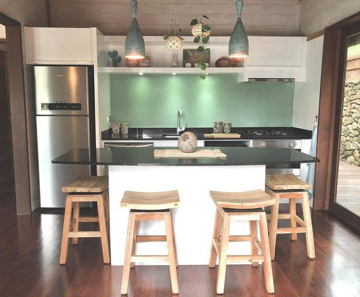 Location de vacances pour 4 personnes, avec jardin et terrasse ainsi que piscine et jacuzzi dans Ha'apiti - 3