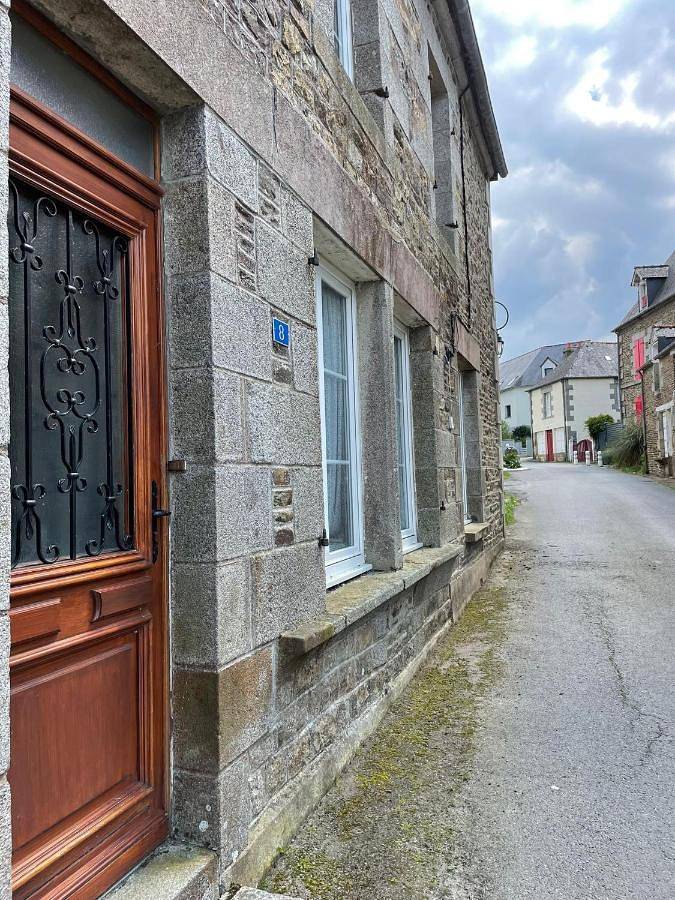 Location de vacances pour 10 personnes, avec jardin dans Val-Couesnon - 2