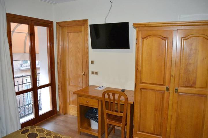 Maison d’hôte pour 2 personnes, avec terrasse à Huesca - 3