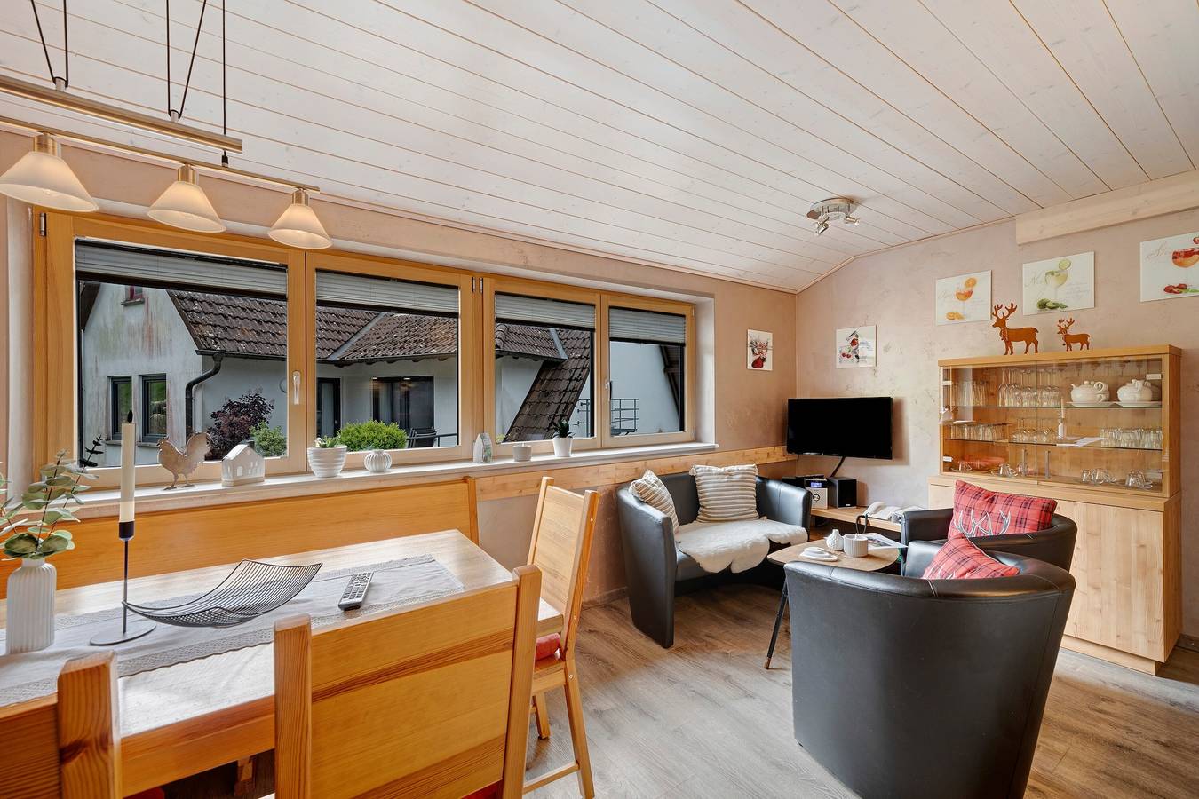 Ganze Wohnung, Ferienwohnung 'Schwarzwälder Kirschtorte' mit Gemeinschaftsterrasse und Wi-Fi in Wolfach, Mittlerer Schwarzwald