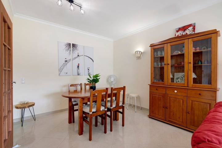 Entire apartment, Holiday Home 'Zuri' with Balcony and Wi-Fi in Cabanas de Tavira, Conceição e Cabanas de Tavira