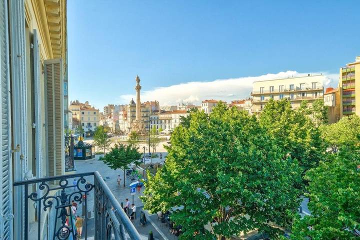 Gîte pour 6 personnes, avec vue dans Cinema Le Prado Marseille - 3