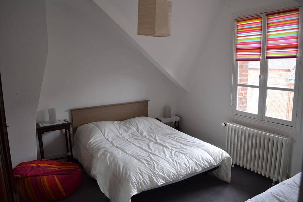 Maison De Charme à Dieppe de 130 m2 avec jardin pour 7  personnes in Dieppe, Région de Dieppe