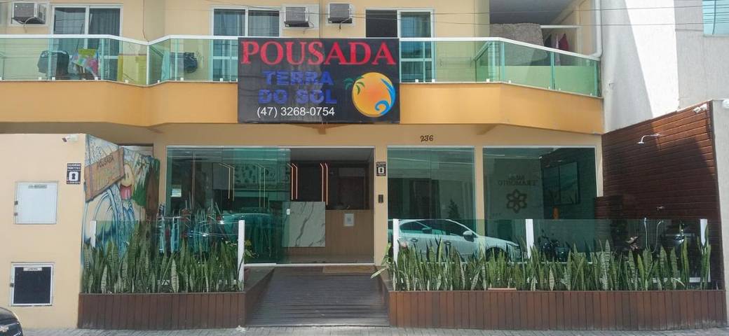 Pousadas para 4 pessoas, com vista e terraço, com animais de estimação em Itapema