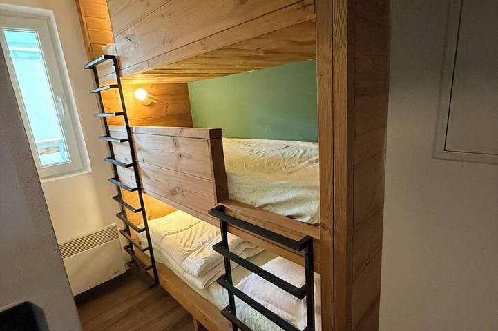Gîte pour 6 personnes, avec balcon dans Cinéma L'Aiguille - 3