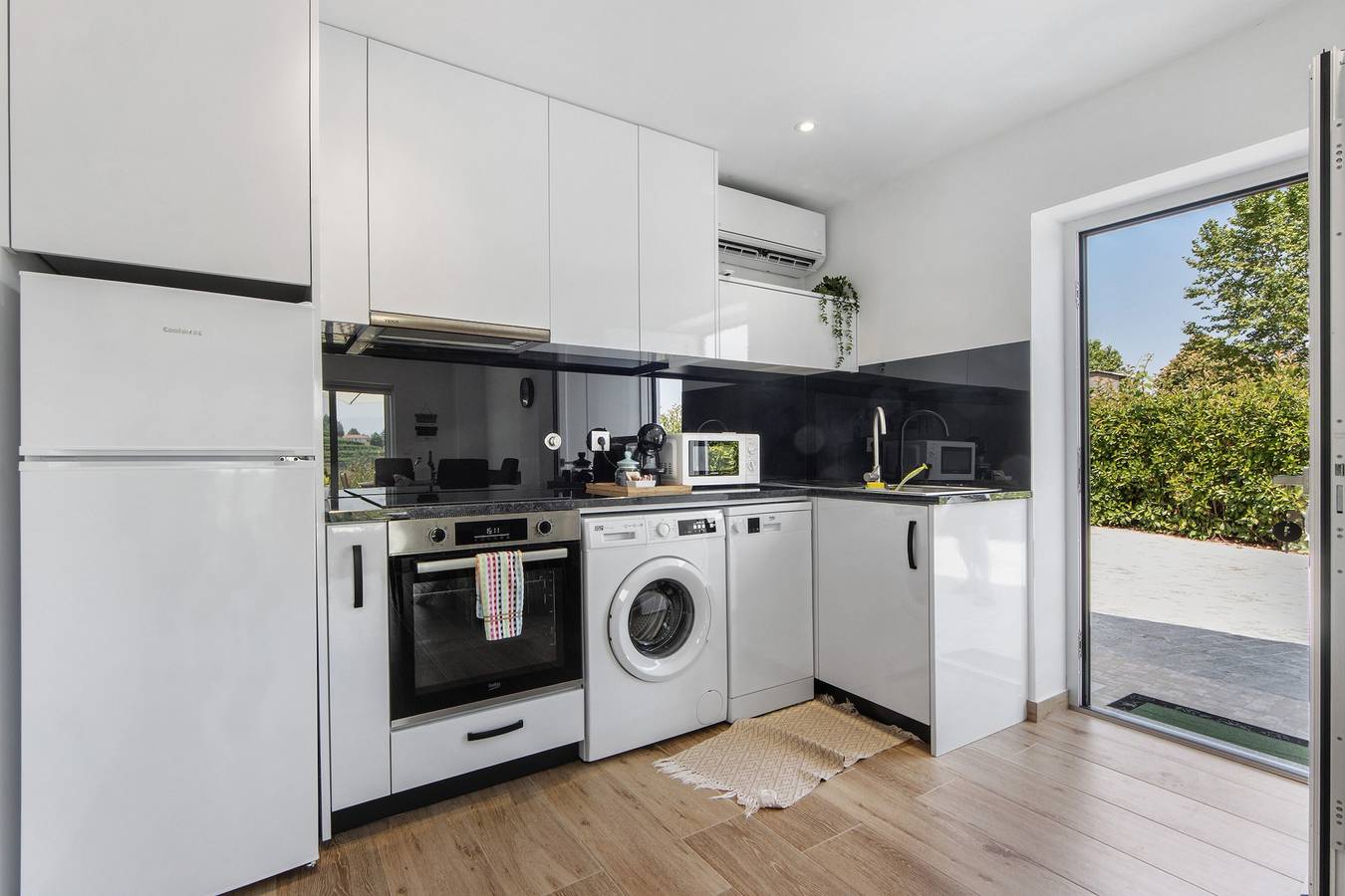 Vakantiehuis 'Refugio Das Vinhas' met Uitzicht op de Bergen, Wi-Fi en Airconditioning, foto 9