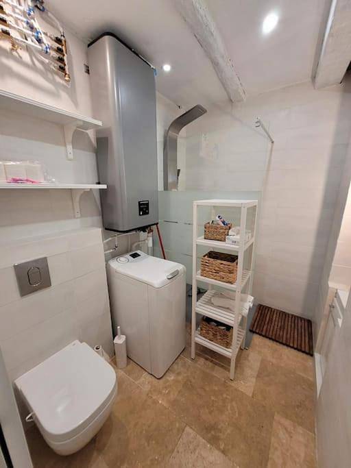 Location de vacances pour 7 personnes, avec terrasse ainsi que jardin et vue, animaux acceptés à Pino - 3