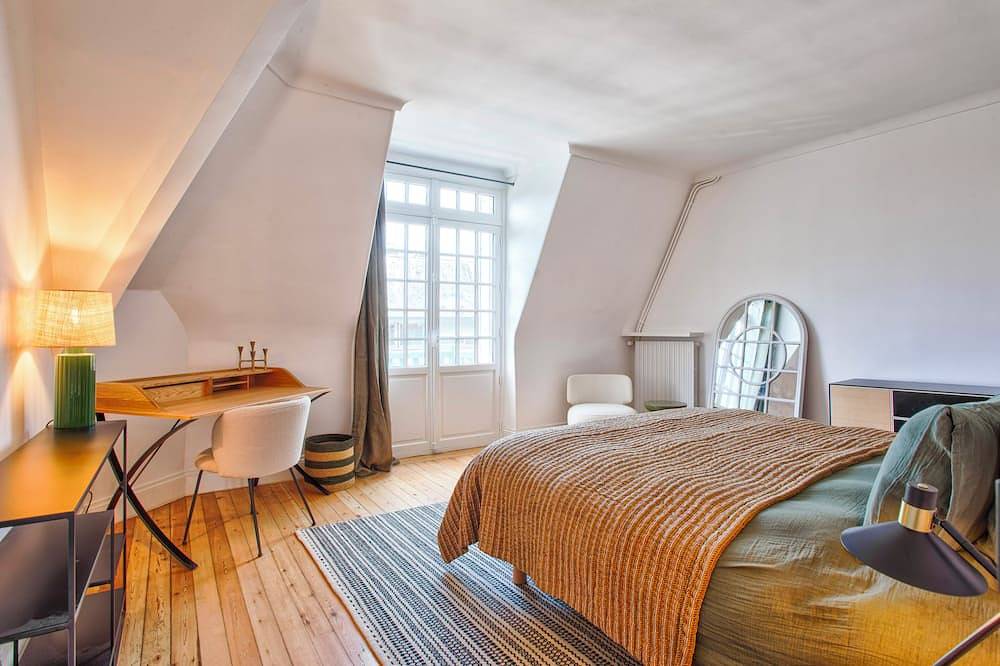 Villa Les Camélias - Proche Hôtel Normandy Deauville in Deauville, Région de Lisieux