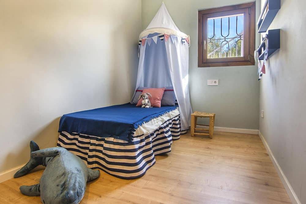 Casa Azul. Strandhaus für 4 Erwachsene + 1 Baby in Cala Llombards in Cala Llombards, Santanyí