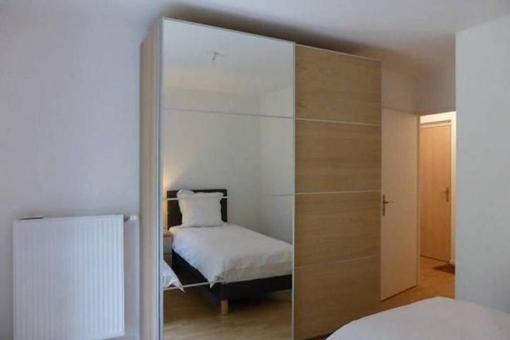 Gîte pour 4 personnes, avec terrasse et jardin à Saint-Cyr-l'École - 2