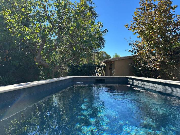 Villa pour 6 personnes, avec vue ainsi que jardin et piscine à Carcassonne