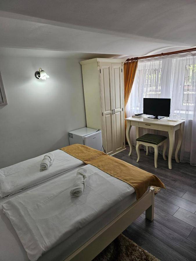 Maison d’hôte pour 2 personnes, avec jardin et terrasse dans Sighișoara - 2