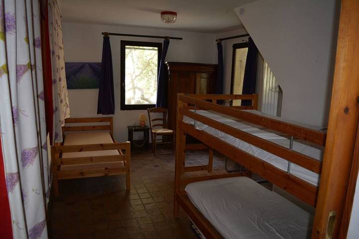 Location de vacances pour 7 personnes, avec jardin et terrasse à Venterol - 4