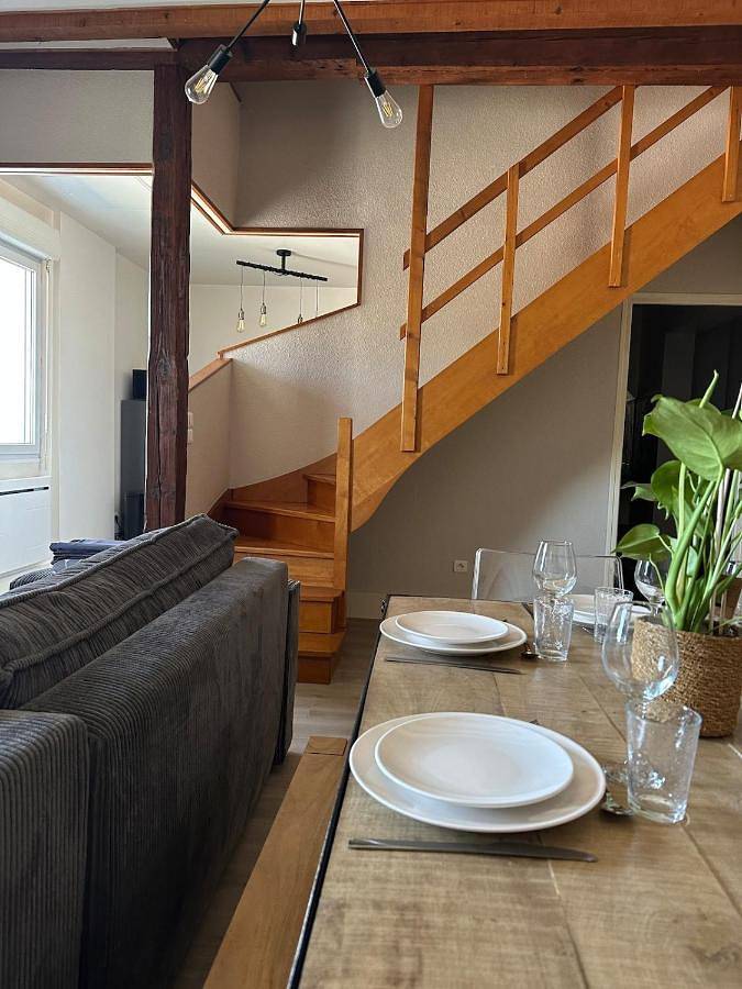 Appartement entier, One-Bedroom Apartment in Saint-Vit, Doubs