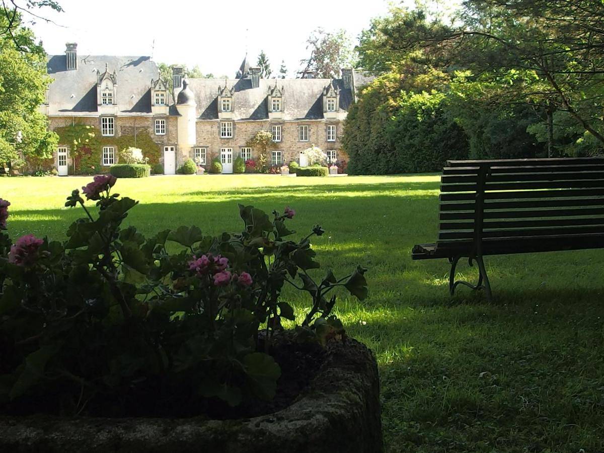 King Room with Garden View in Pouancé, Région de Segré