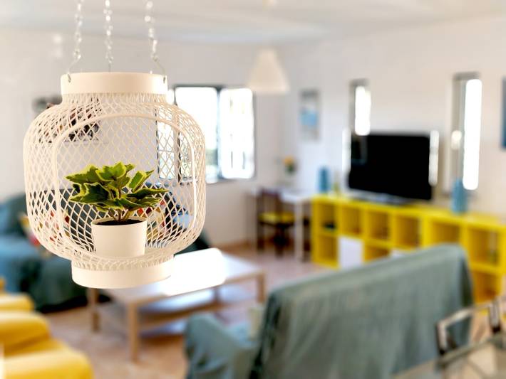 Casa de férias "Casa Lagoa Mar" junto à praia e lagoa, com terraço privado e Wi-Fi in Costa Alentejana