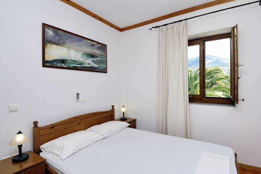 Seaside Mulberry Villa in Stoupa in Stoupa, Mani Peninsula