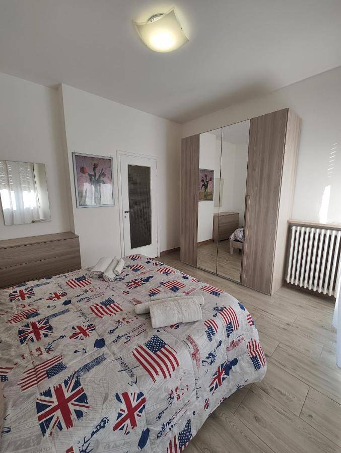 Gîte pour 6 personnes, avec balcon à Novare - 3