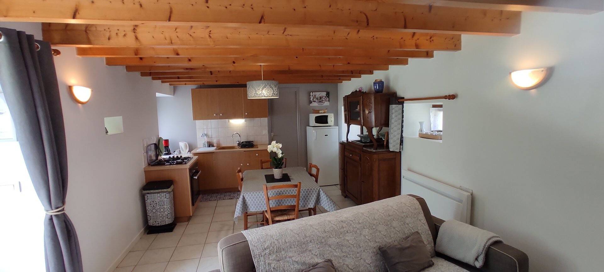 Landelijk huis ‘Ty Bihan’ nabij het strand met terras, privétuin en wifi in Mahalon, Côte de Cornouaille