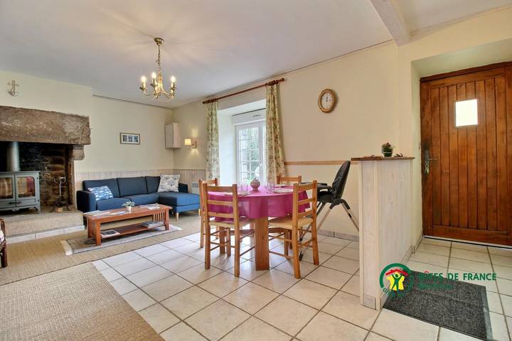 Gîte pour 5 personnes, avec Jardin à Questembert - 2