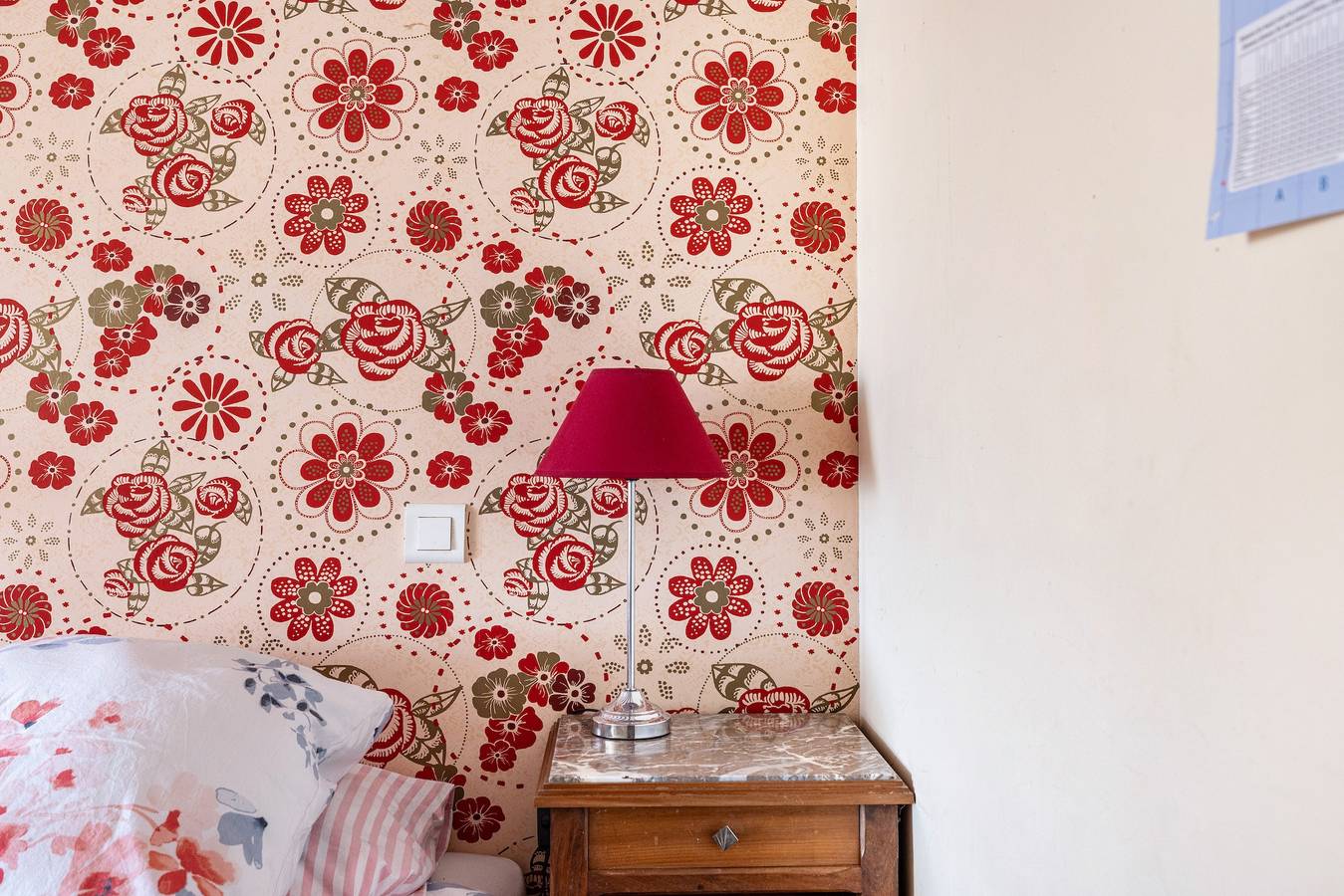 Bed & Breakfast 'Chambre Klimt' mit Gemeinschaftspool, Terrasse & Wlan in Sanxay, Vienne