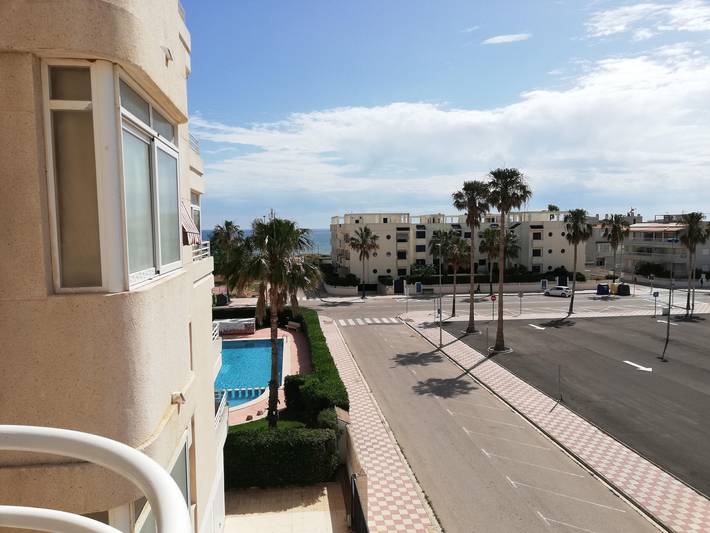 Apartamento para 4 personas, con piscina y jardín en Provincia de Valencia